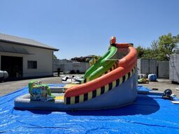 働く車ウォータープレイラント4