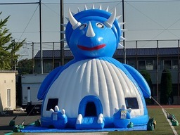 恐竜ドーム トリケラトプス