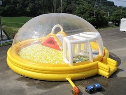 10mドーム型ボールプール