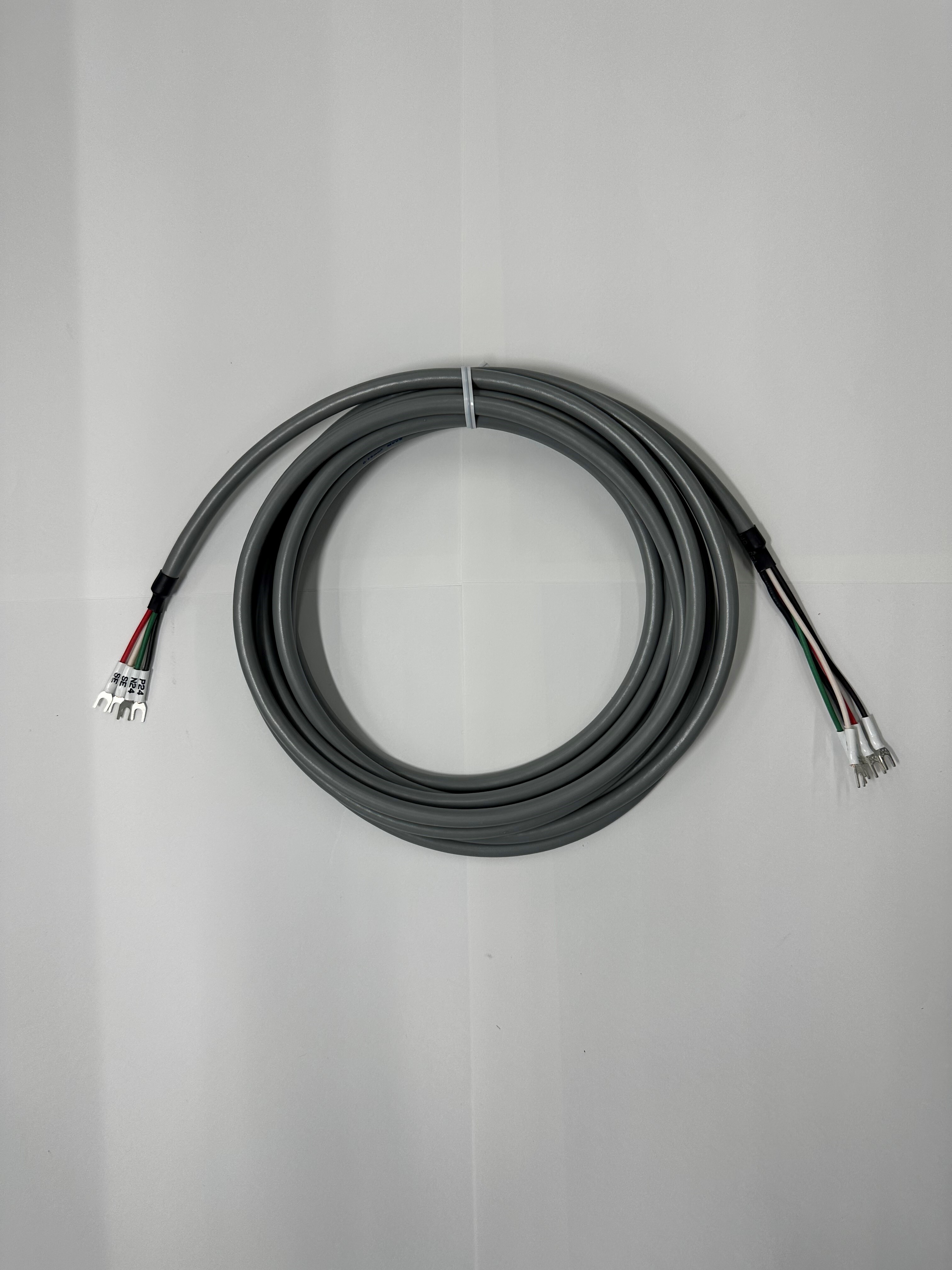 産業用ケーブル1