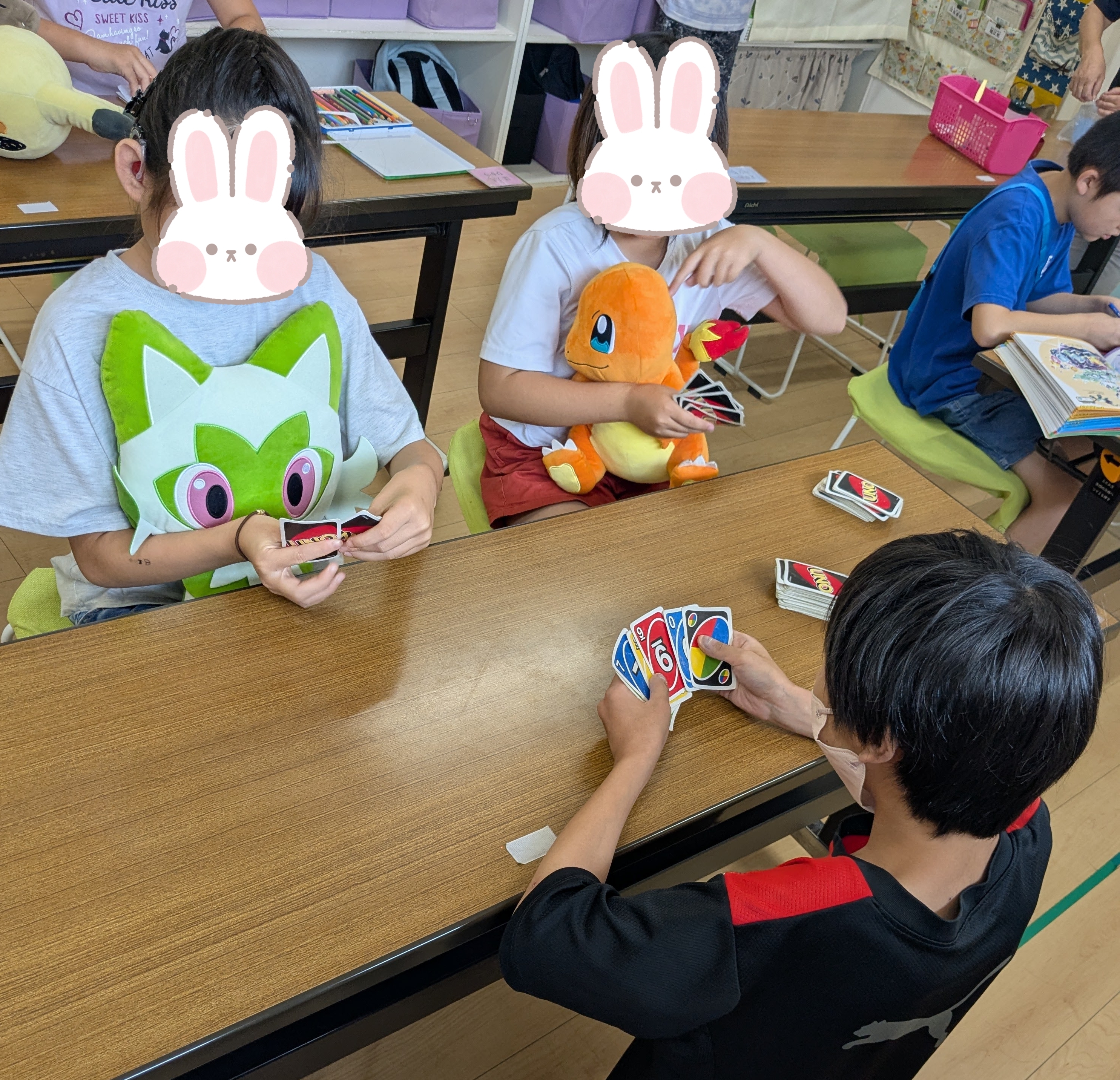 25-10-18-12-55-23-284_deco