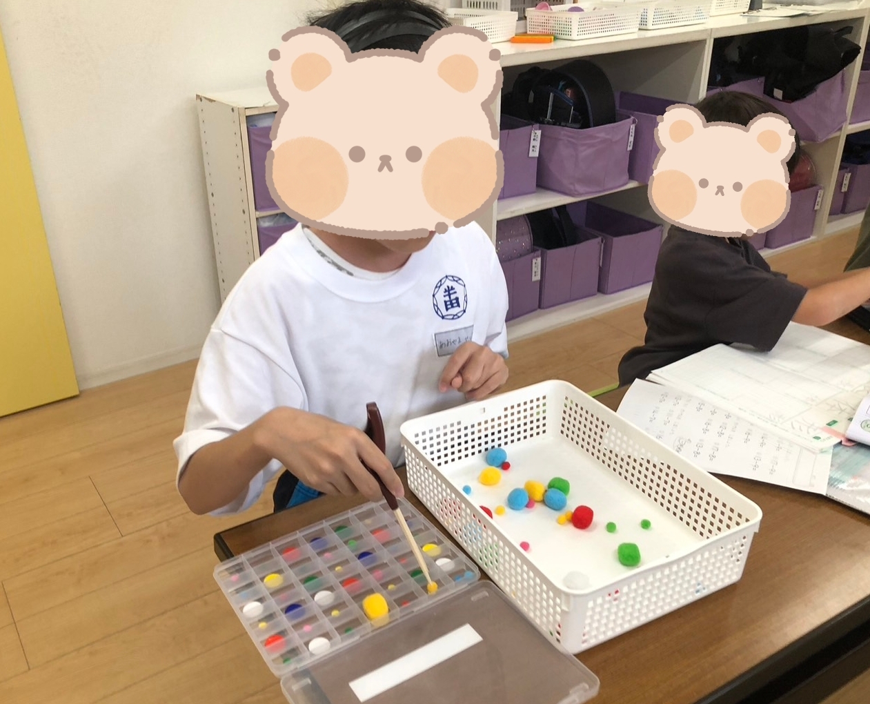 25-10-18-12-47-48-300_deco