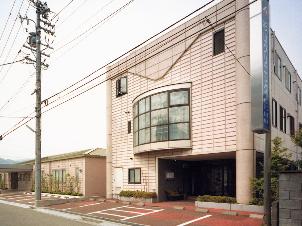 杉山クリニック2