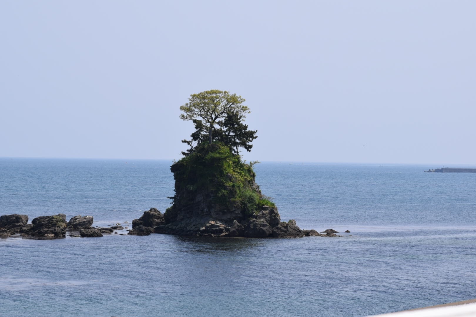 01c8b952803a817243e64adb20ac75f46dc15e19b3