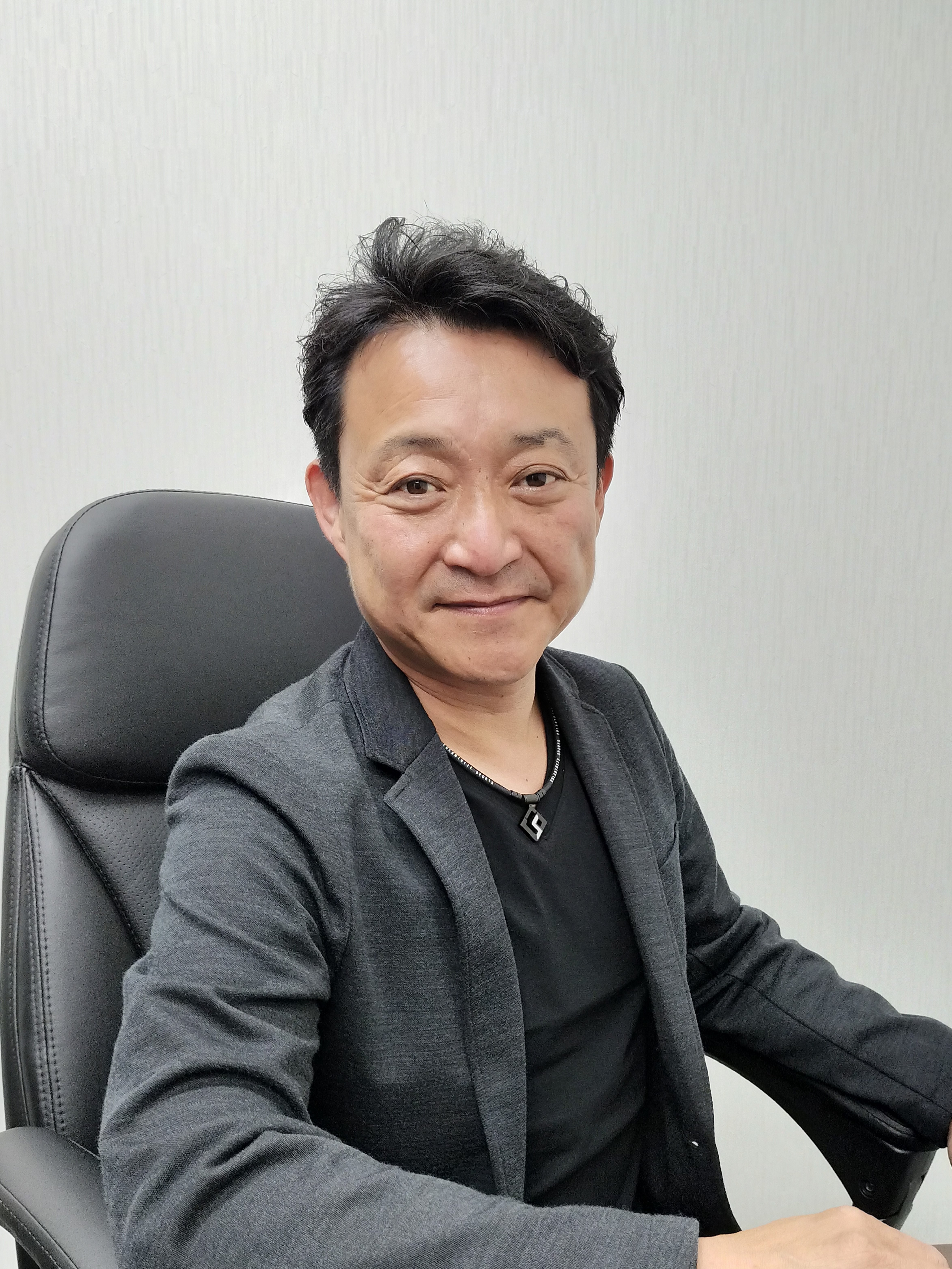 代表取締役トリミング