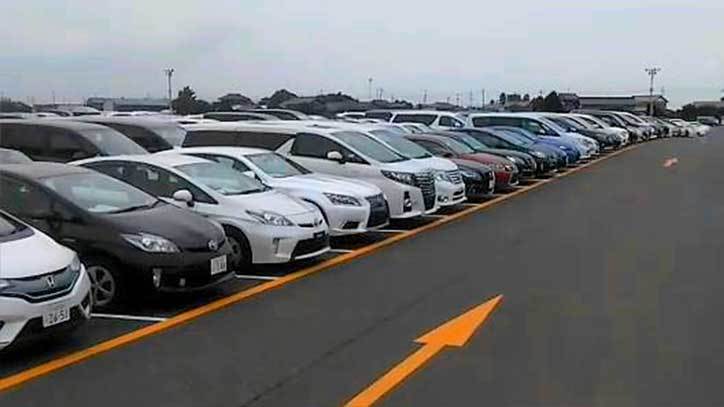 オークション会場