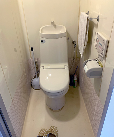 トイレ1_before