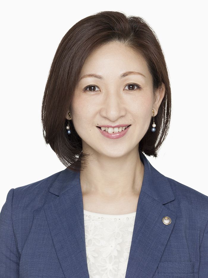 所長 大岡 百合子