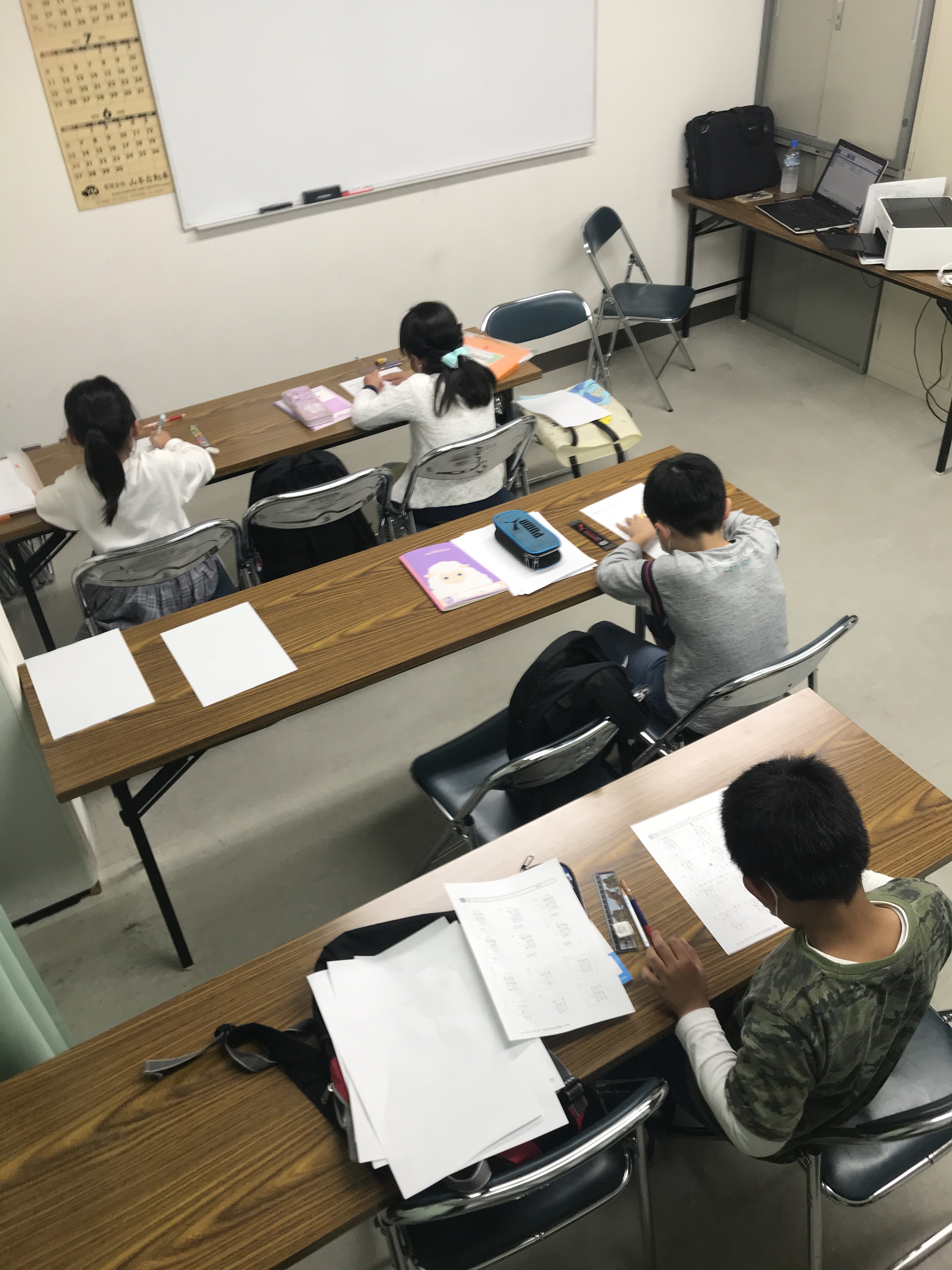 A083F240-B5F5-41BE-A49A-305A1B9E2381