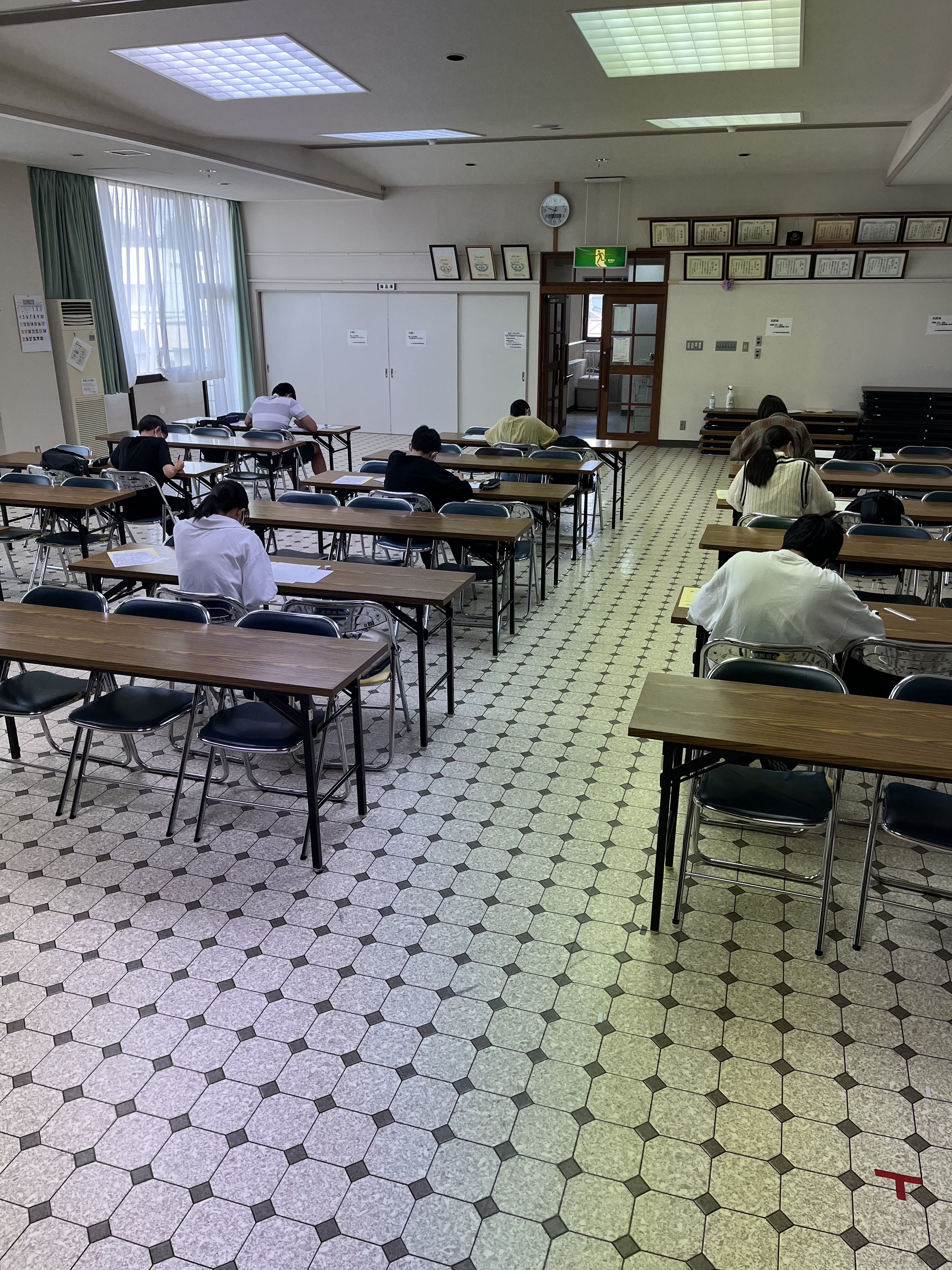 C99A48B6-BA6C-4EB5-902C-FE4A69659AF2