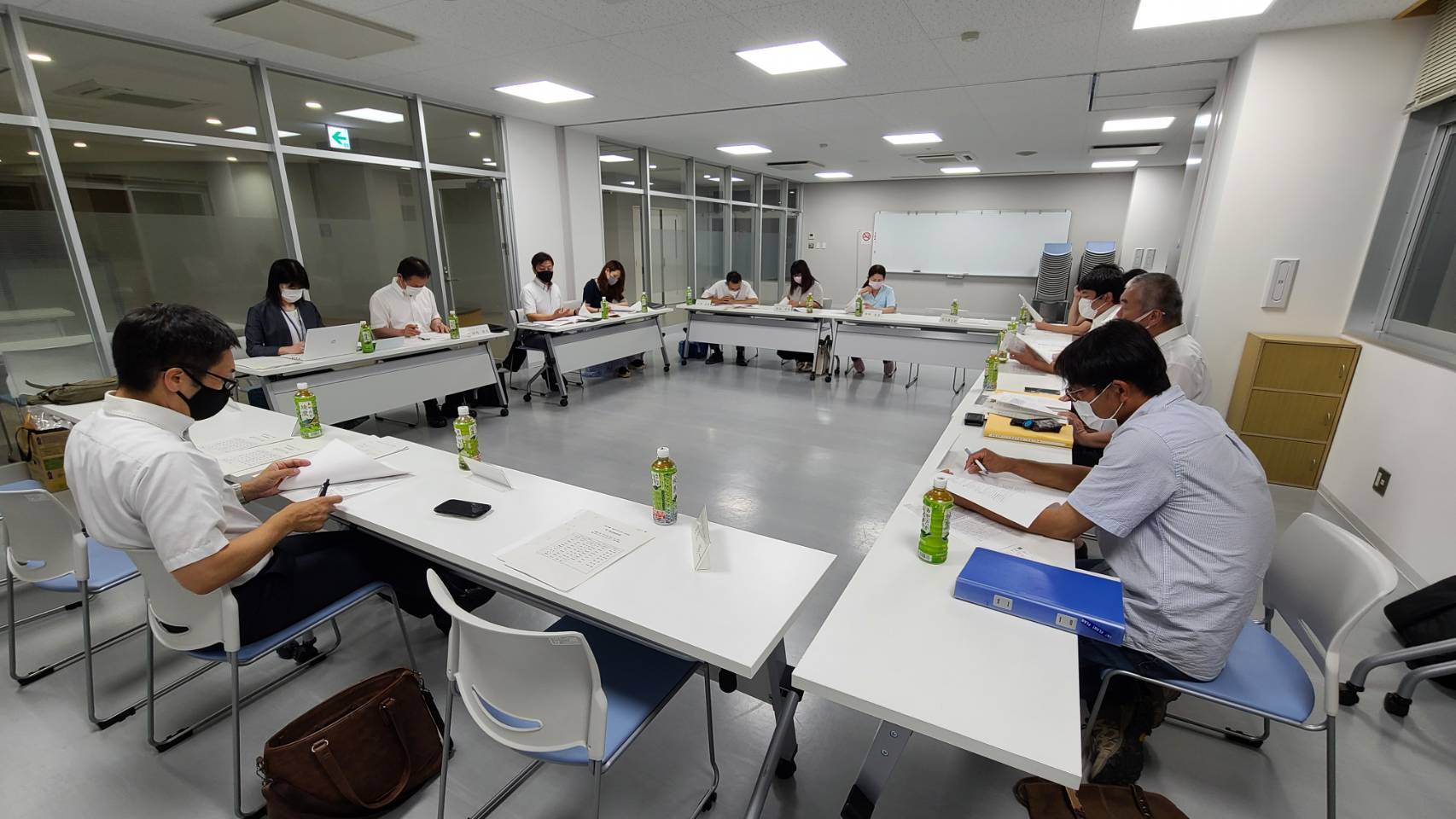 R3_B1正副会長会写真0703