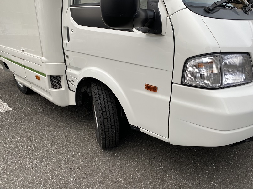 アミティスタッドレスタイヤ交換