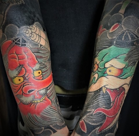 彫なお