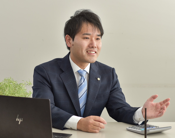 代表者 菅野峻太