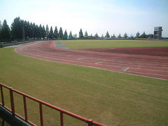 高岡市城光寺運動公園 陸上競技場