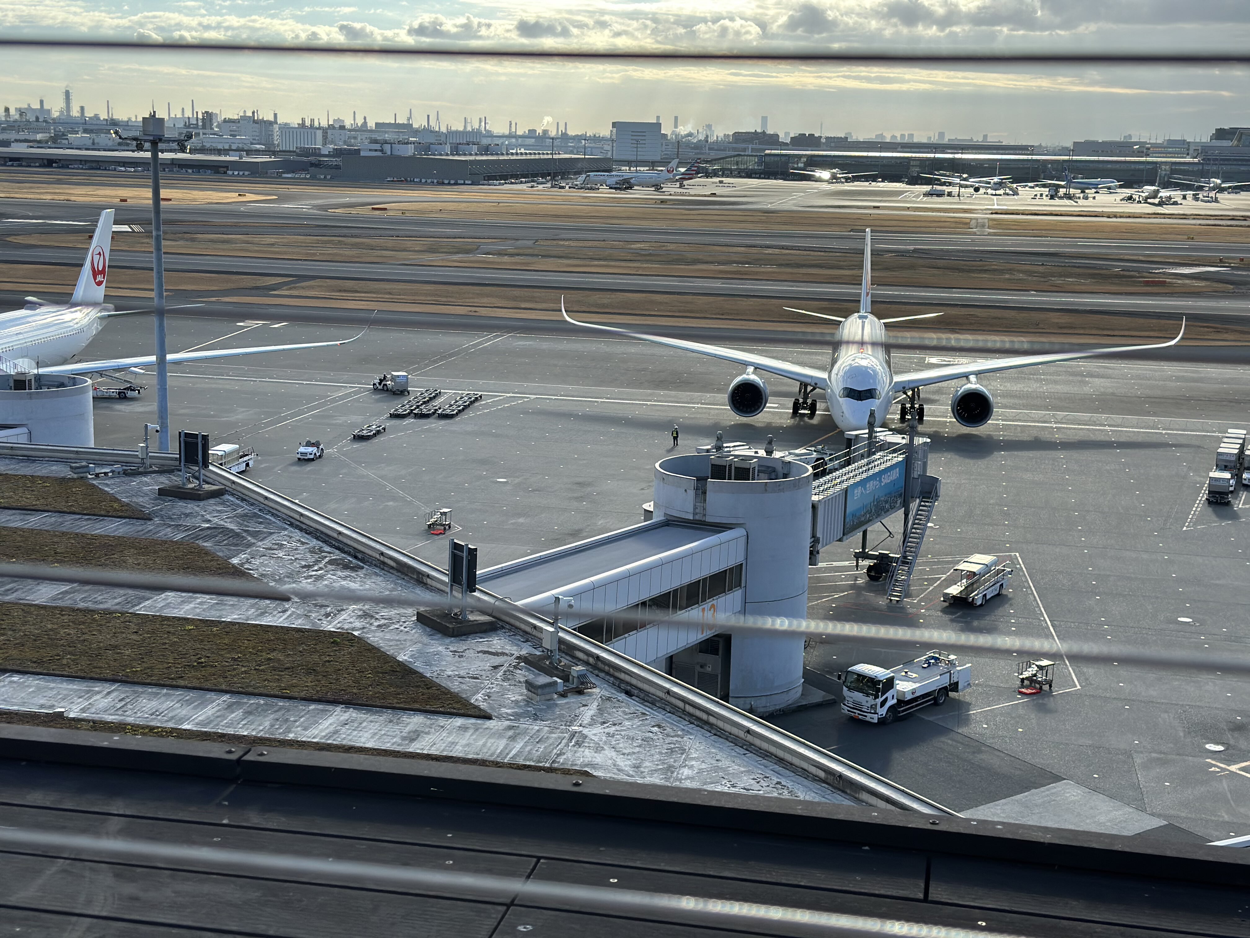 羽田空港に行きました。