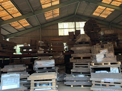 倉庫内イメージ