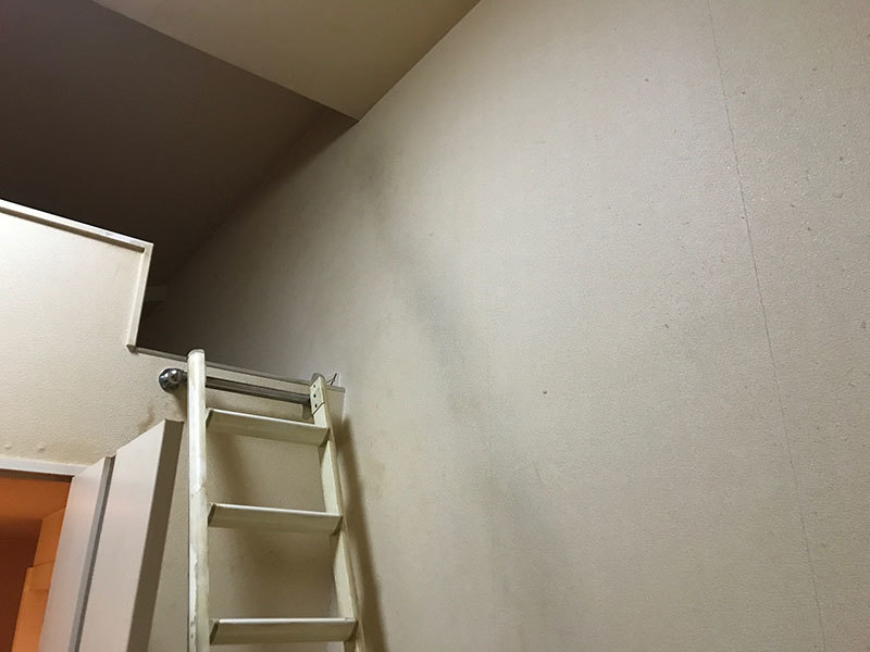 クロス張替えBefore