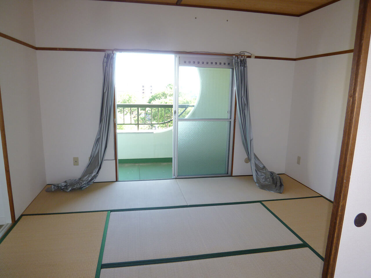 TGハイツ 和室南