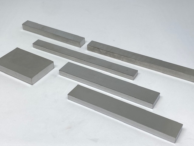 厚みのある製品や材料