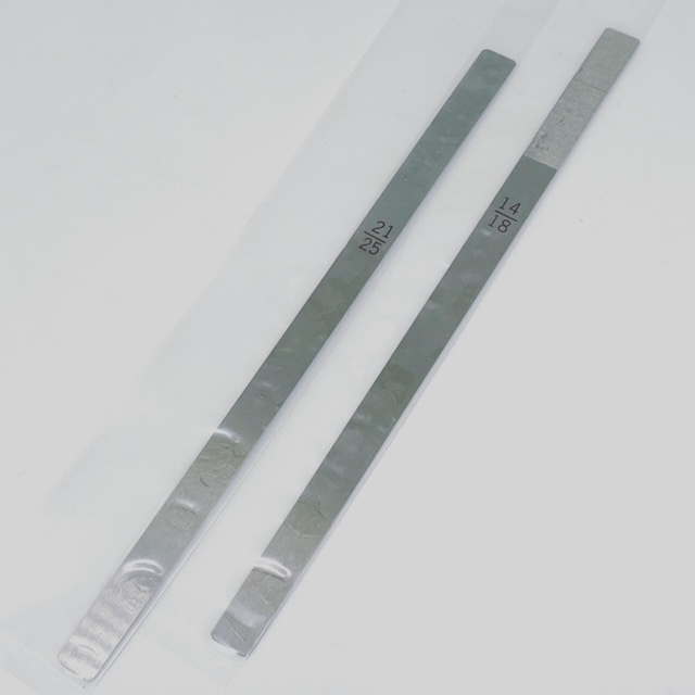 両サイド厚み違いシクネス