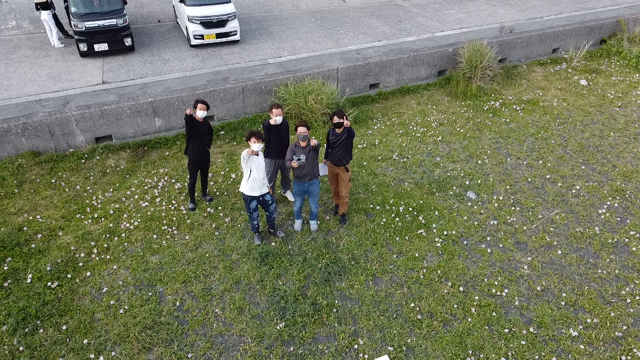 ドローン