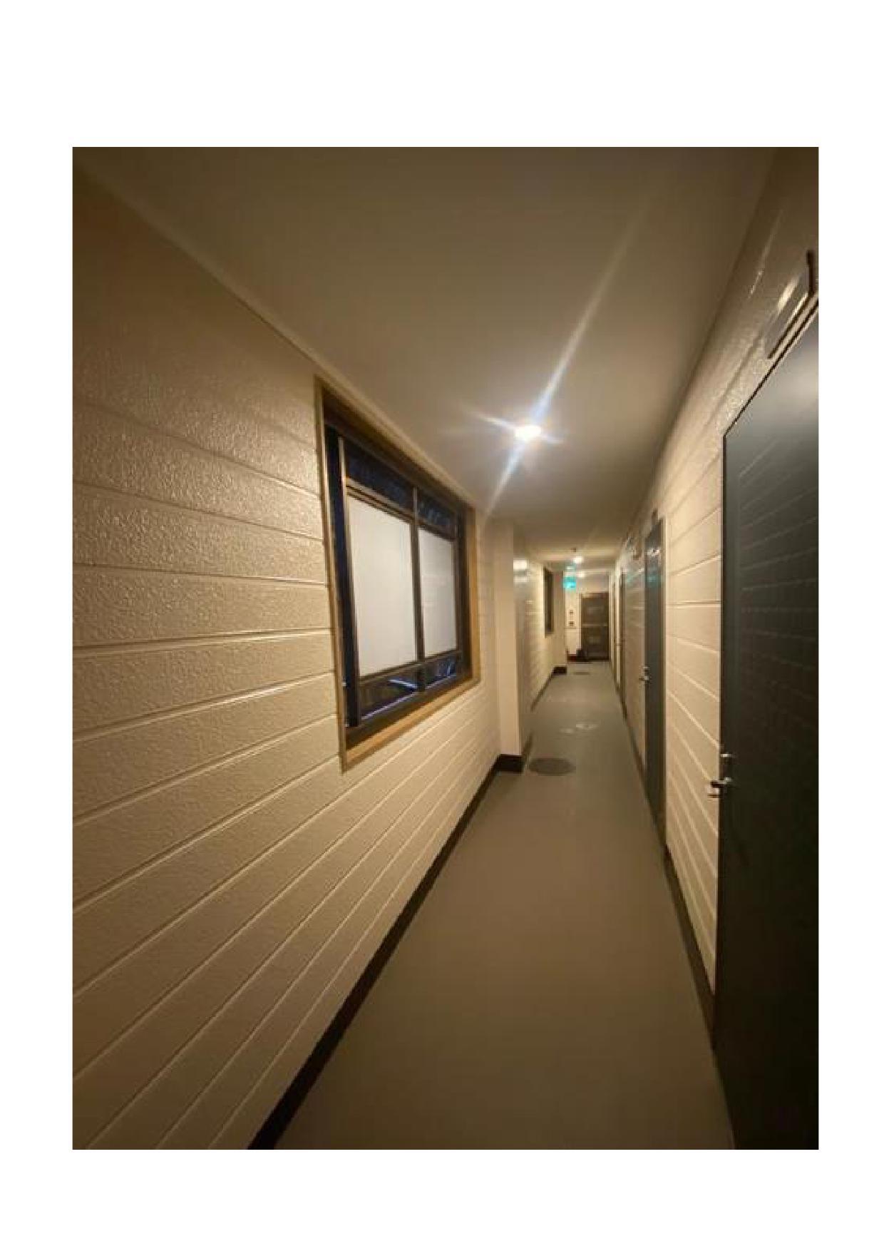 ヴィラ若杉(西院)共用廊下_000001