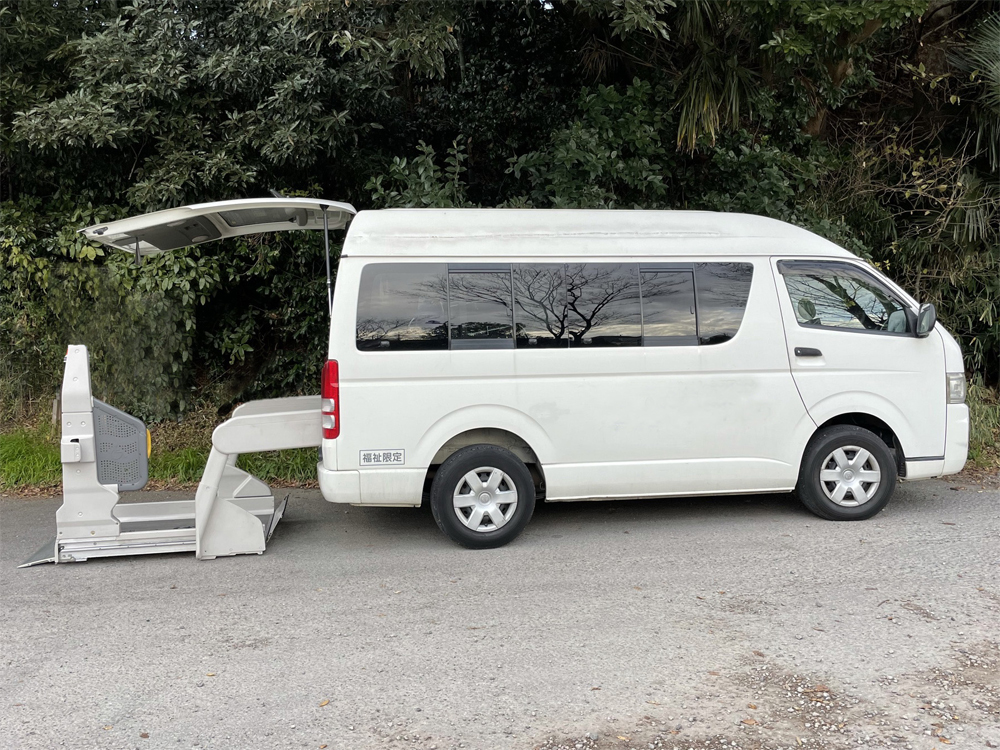 ハイエース横写真