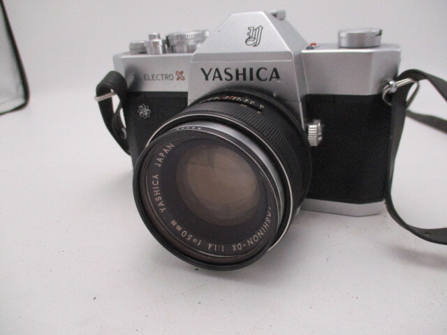 フィルムカメラ ヤシカ