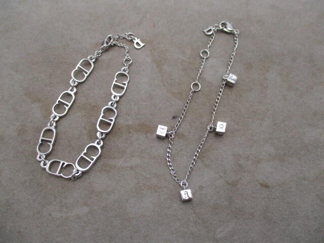 クリスチャンディオール ブレスレット CDロゴ シルバー色