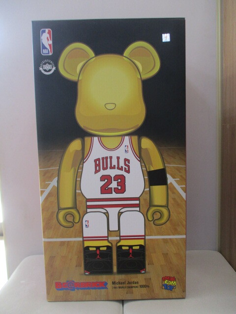 ベアブリック マイケル・ジョーダン 1991 1000% フィギュア