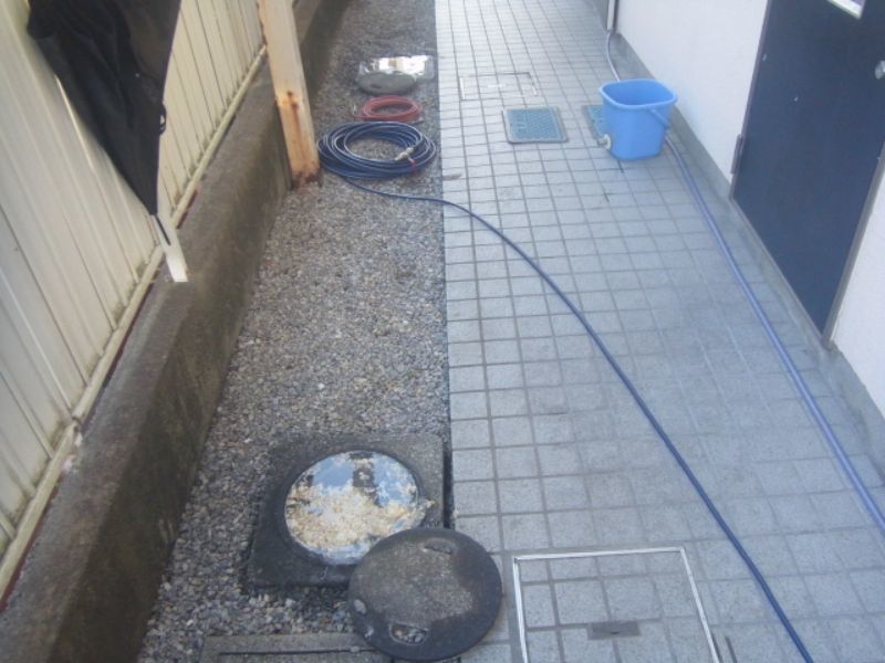 排水管高圧洗浄_洗浄前