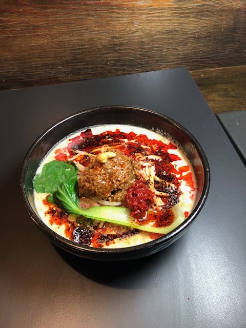 濃厚タンタン麺