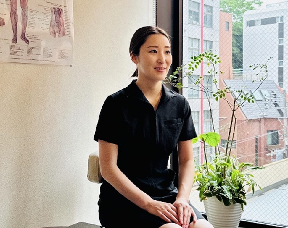 セラピスト_オイルマッサージ