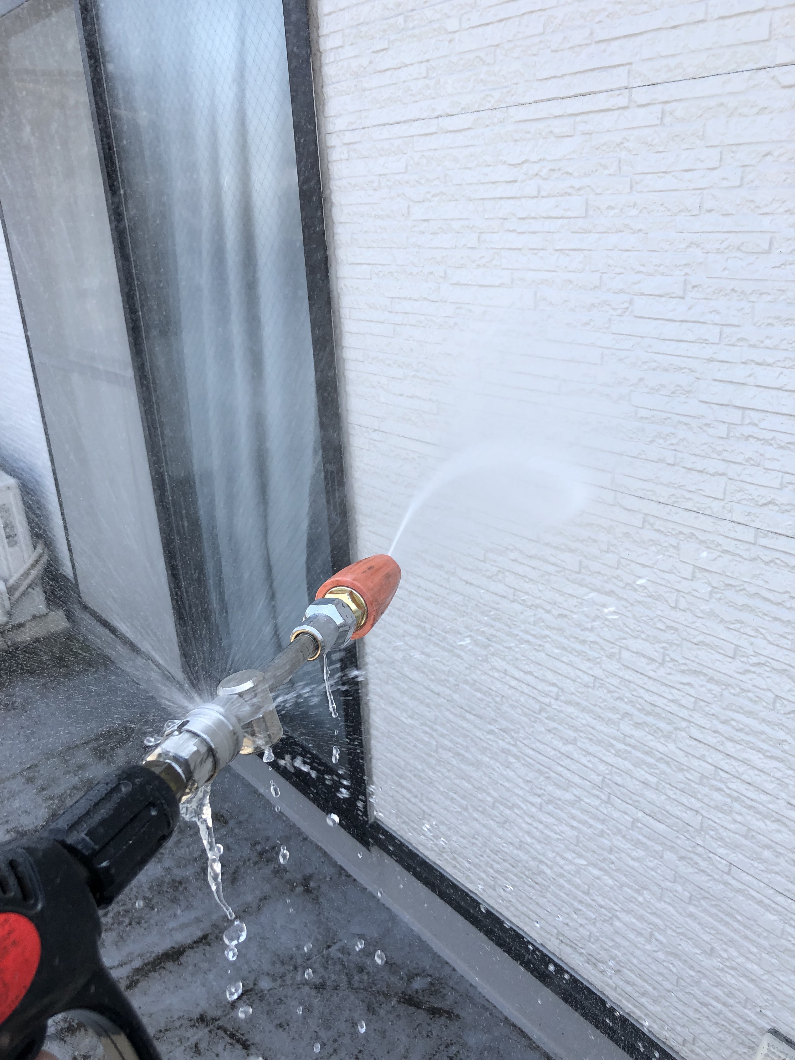 外壁及び屋根高圧洗浄 (1)