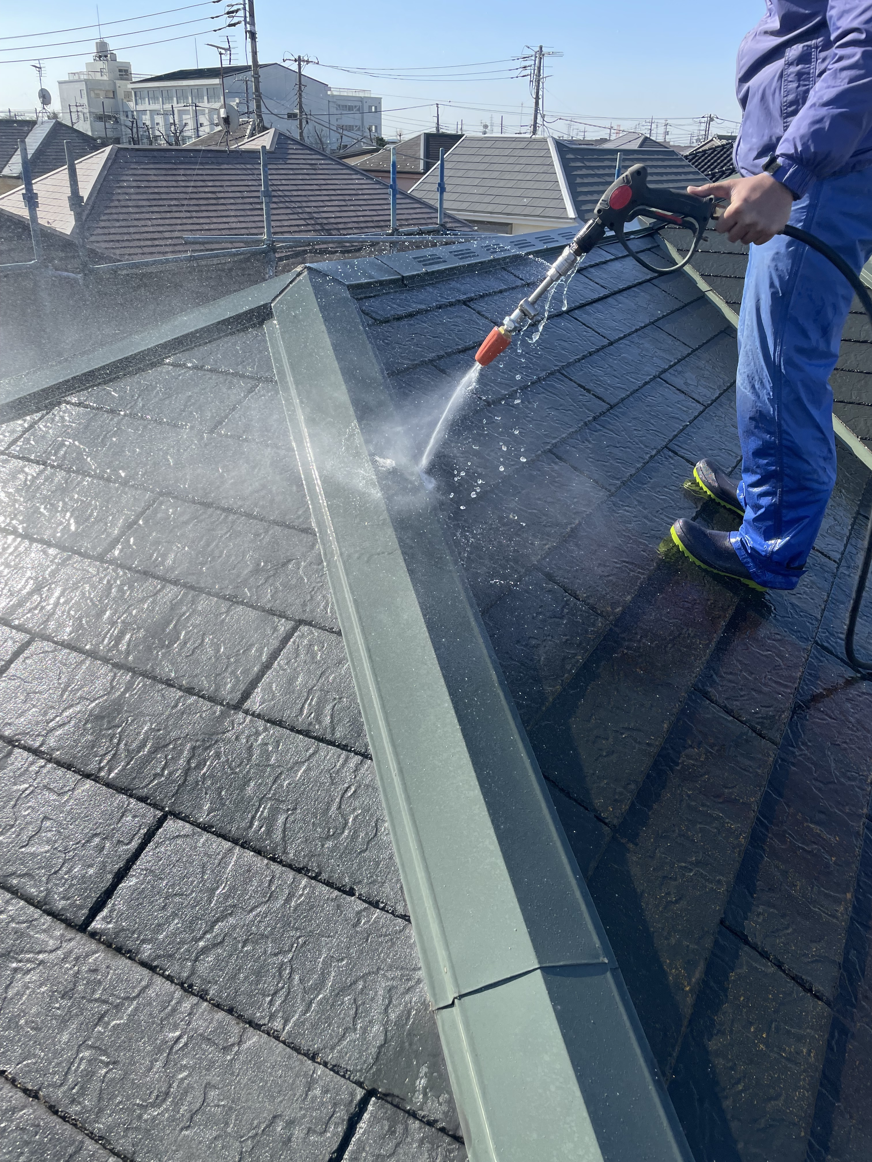 外壁・屋根等高圧洗浄 (9)