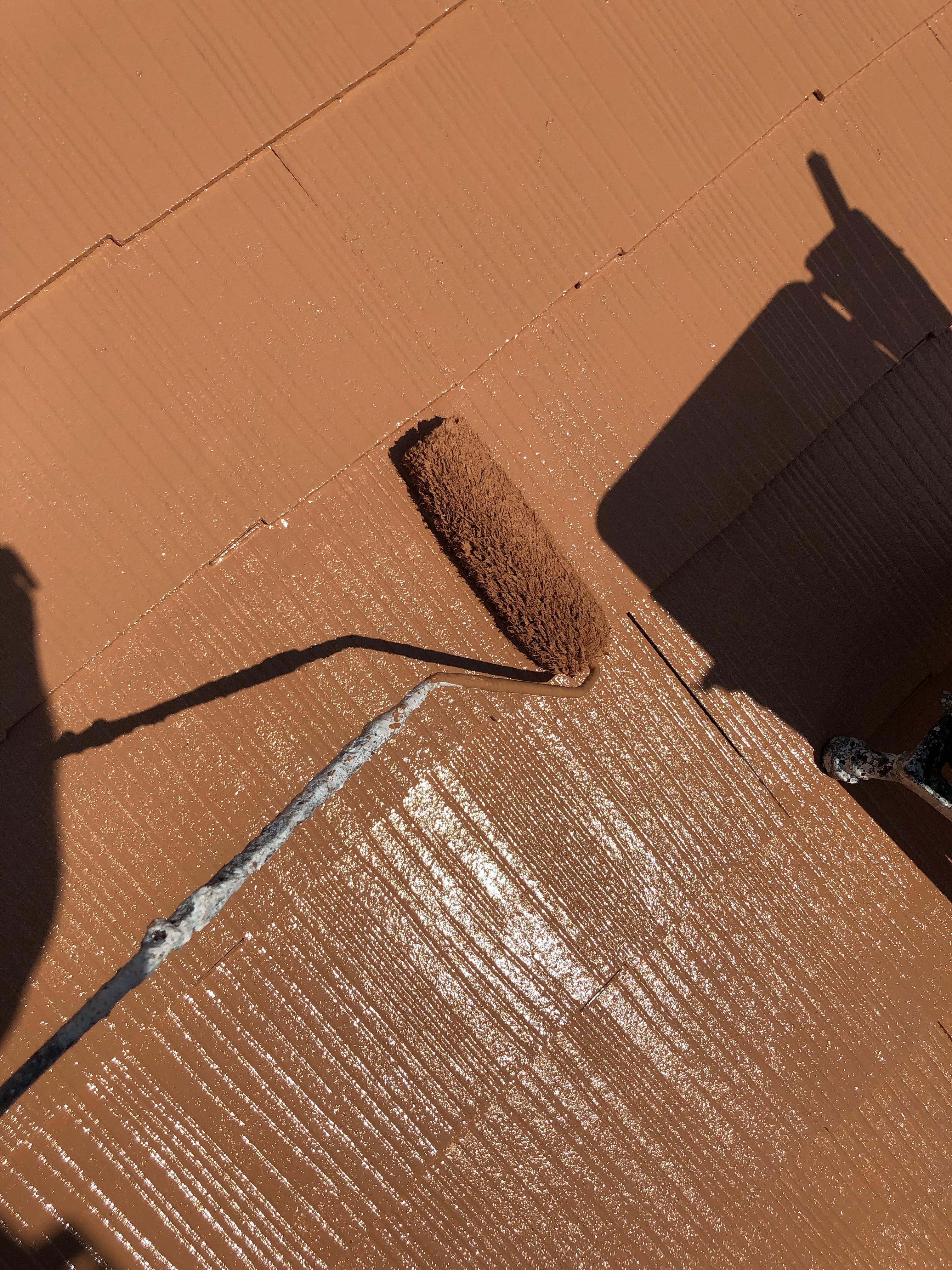 屋根アレスクール2液F上塗り (9)