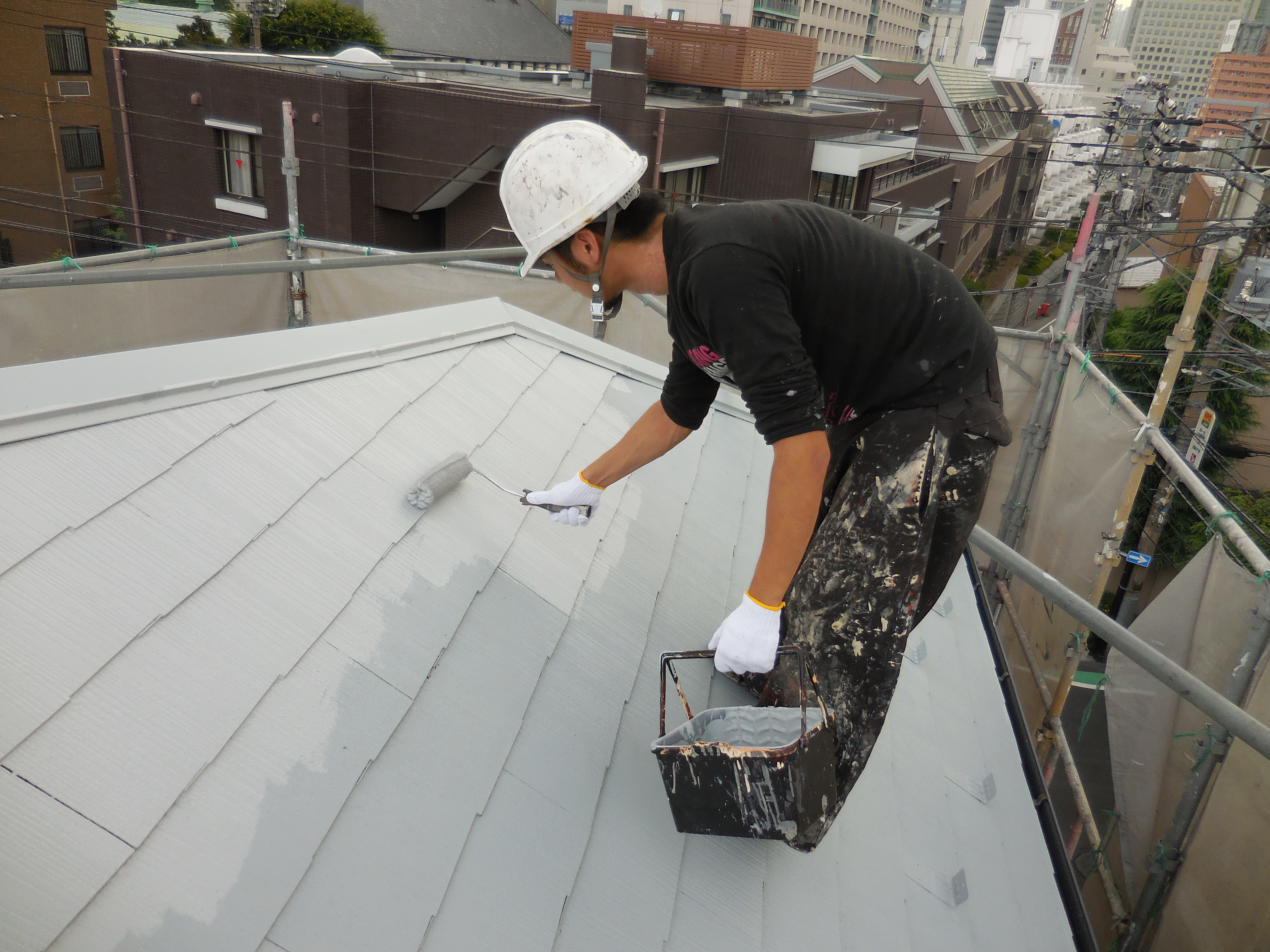 屋根 アドグリーンコート上塗り (7)