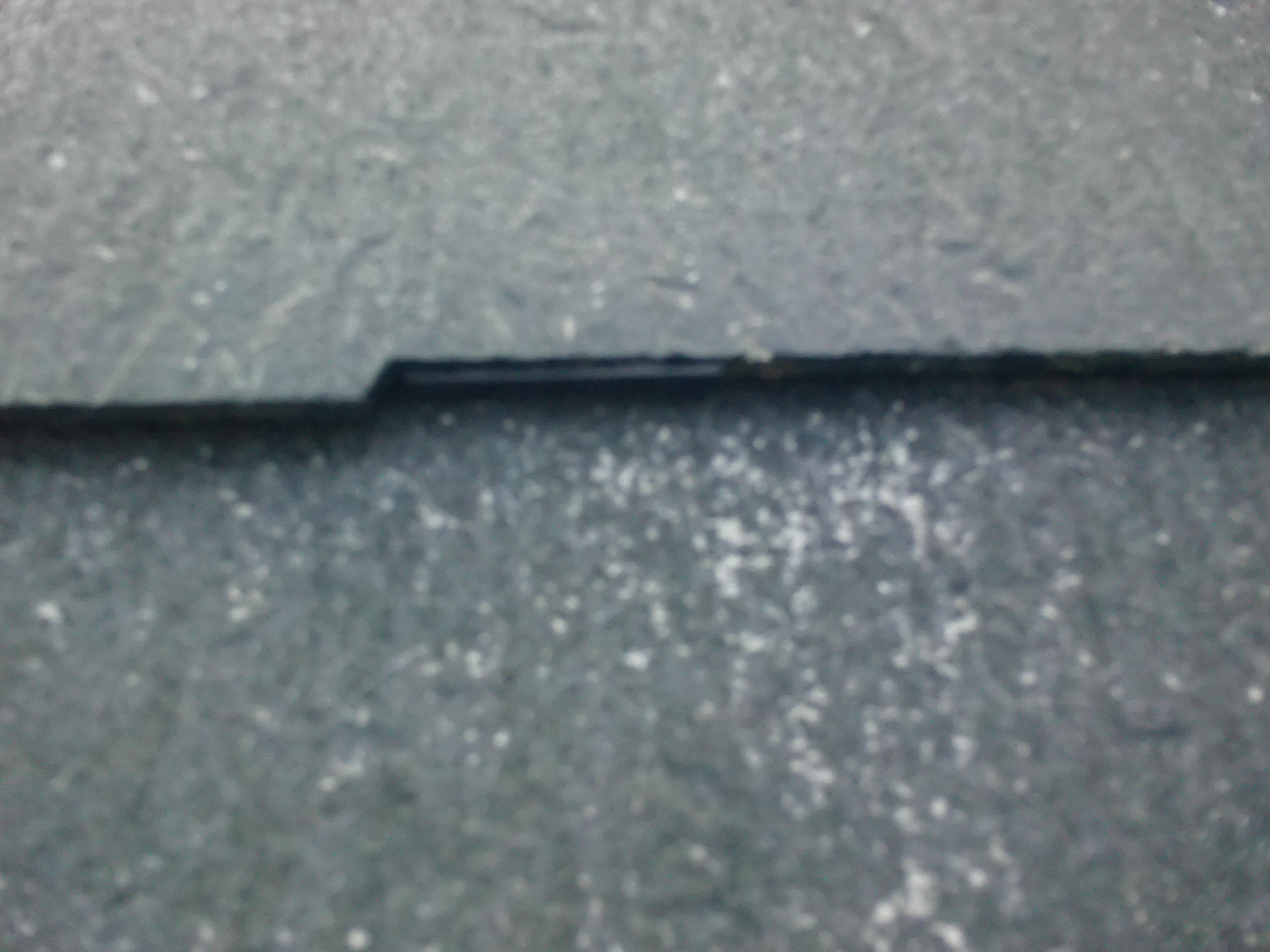 屋根タスペーサー挿入 (5)