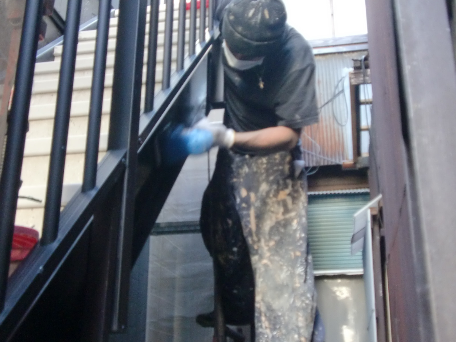 鉄部ケレン処理後シンナーにて脱脂 (4)