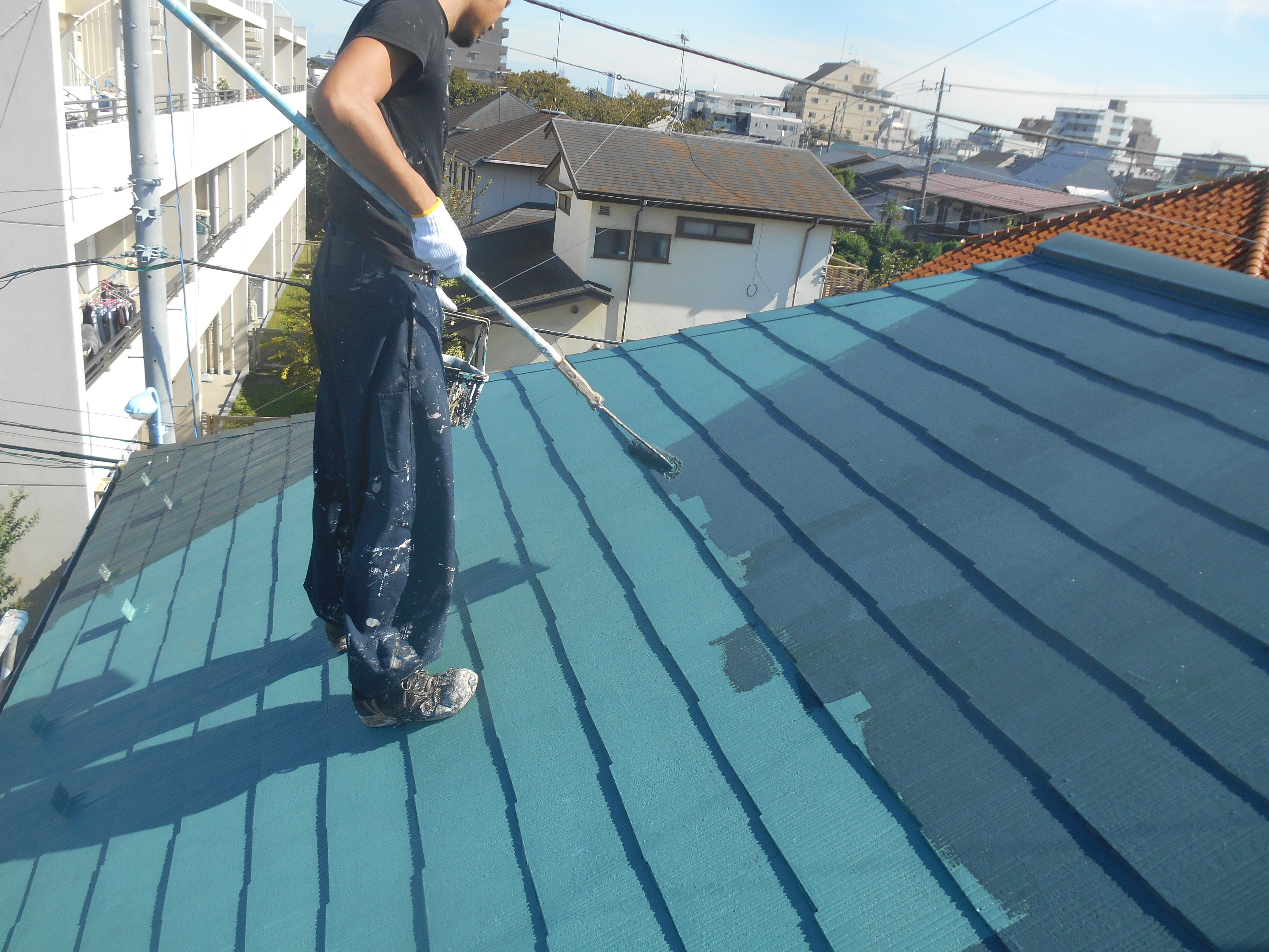 屋根上塗り (11)