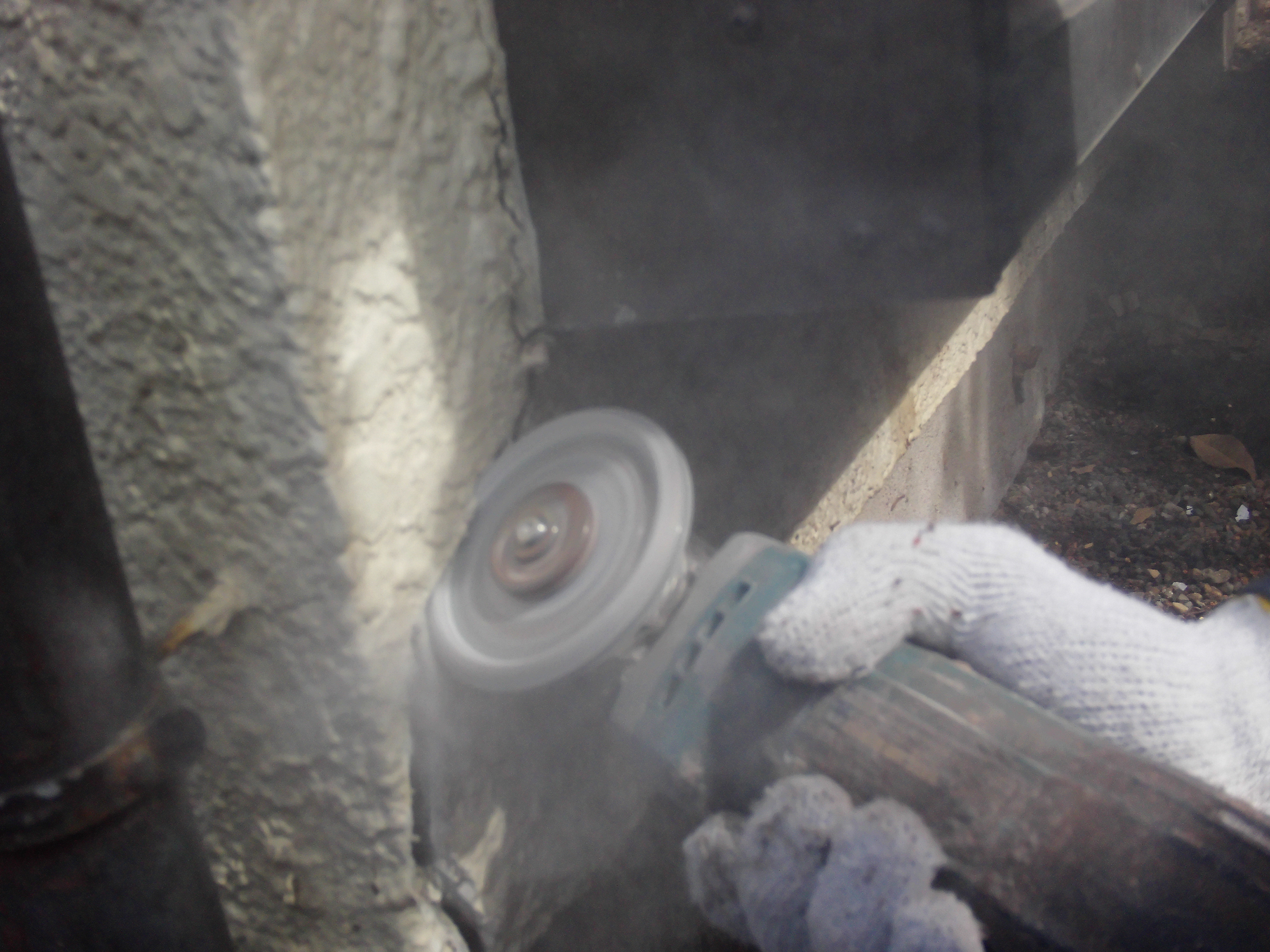 クラックVカット補修等 (25)