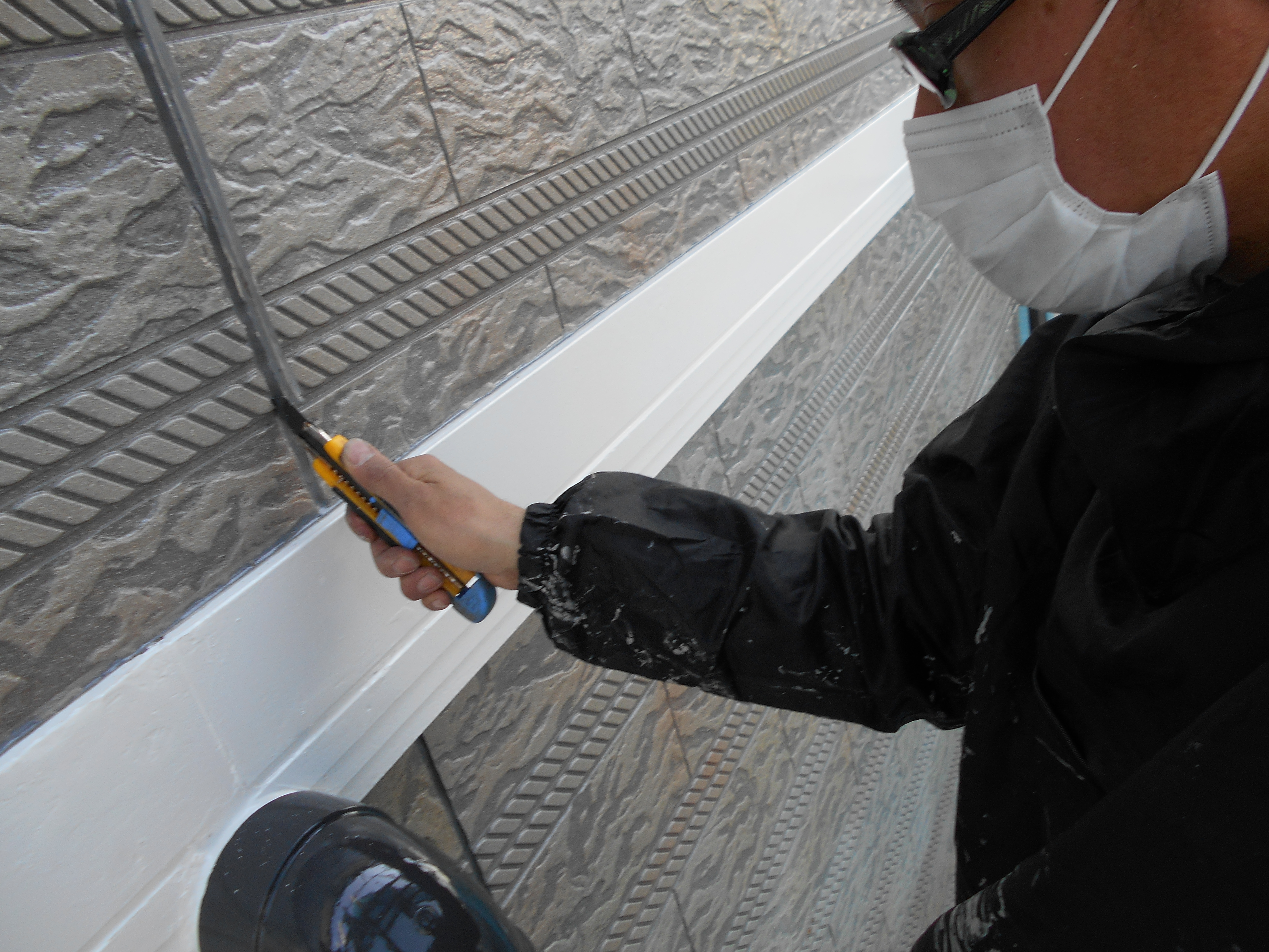 既存シーリング撤去 (2)