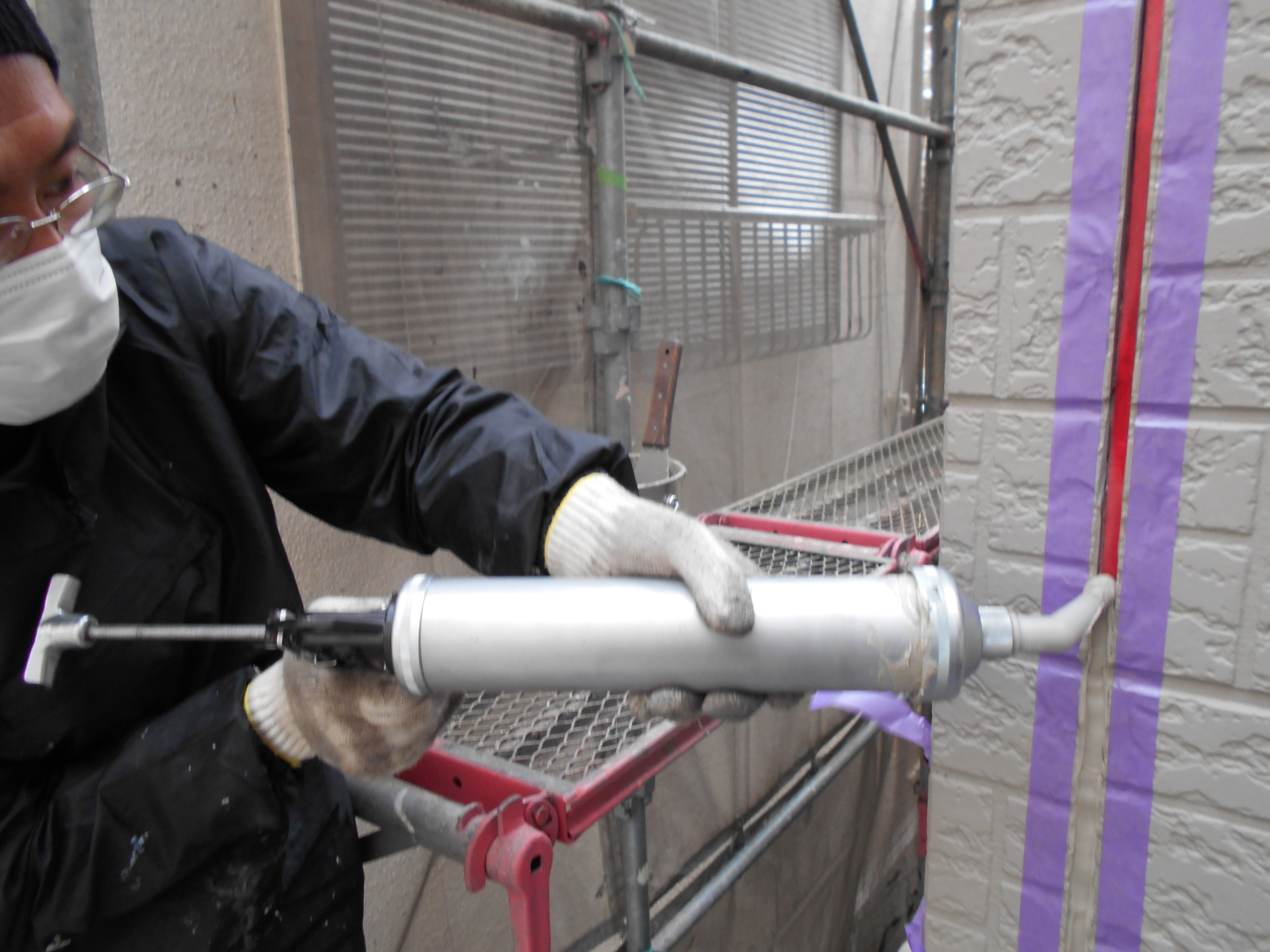 シーリング材充填 (1)