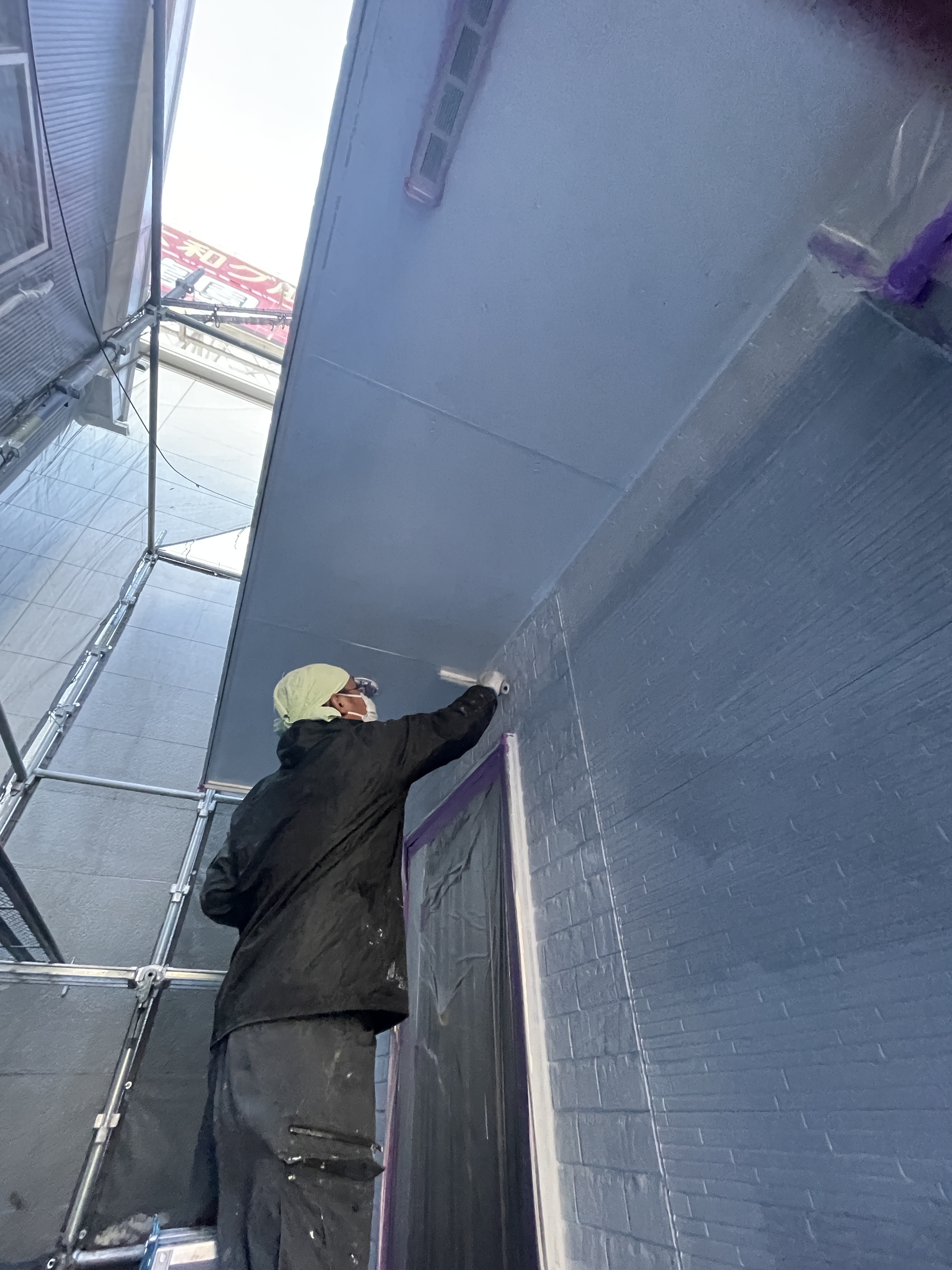 軒天井アレスセラマイルド塗装