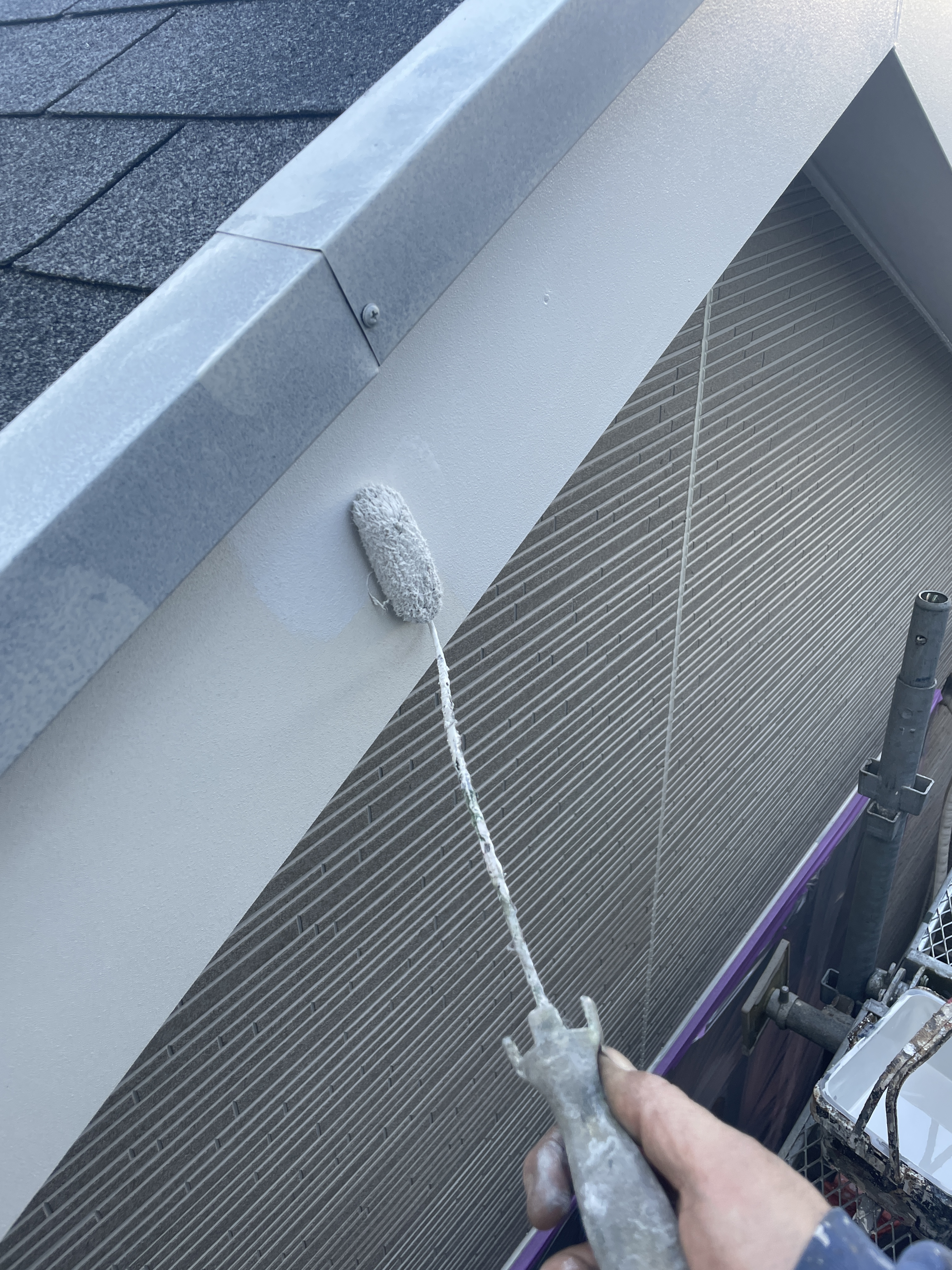 鉄部・木部プライマー塗布 (1)