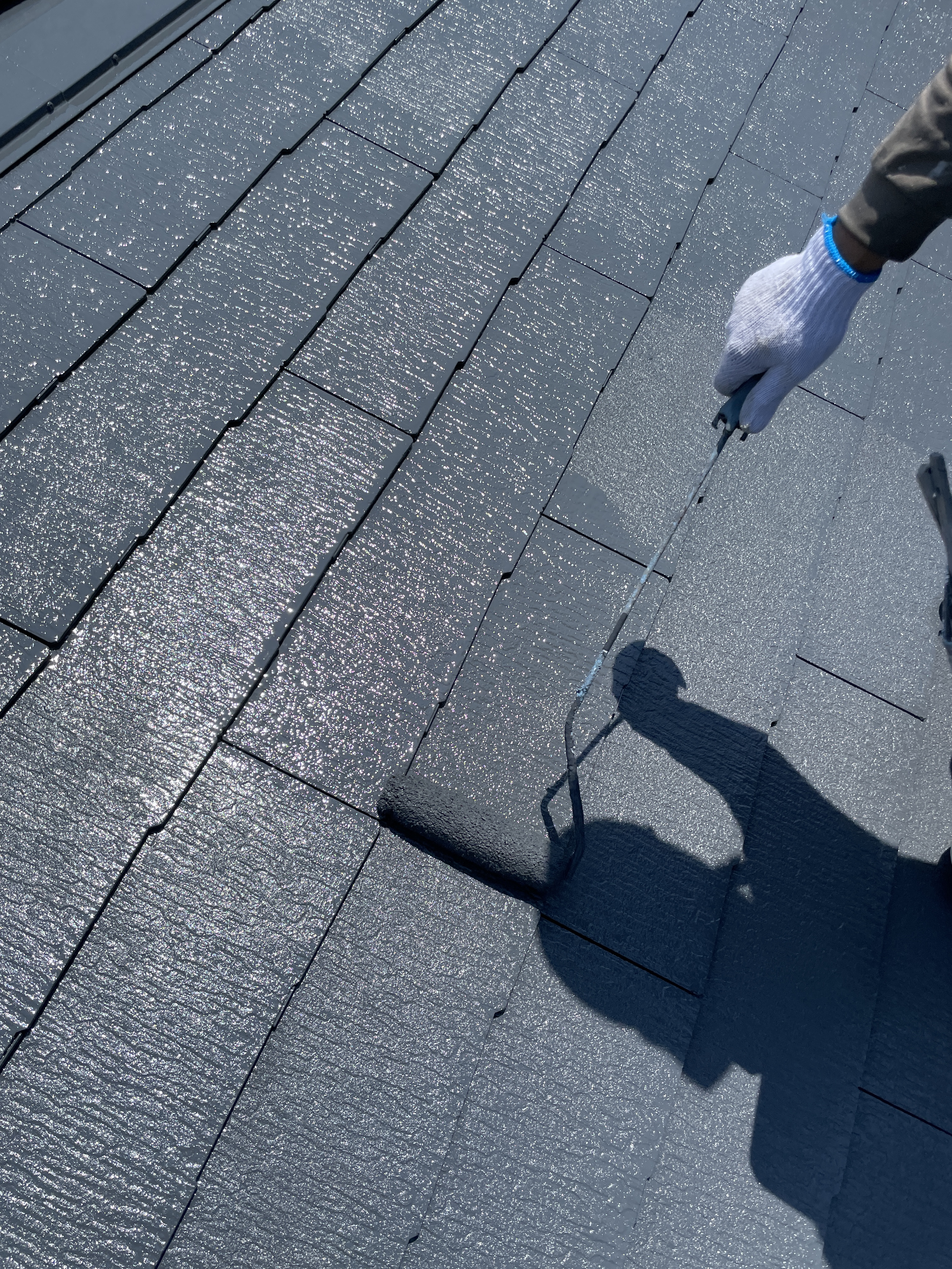 屋根アレスダイナミックルーフ上塗り (5)