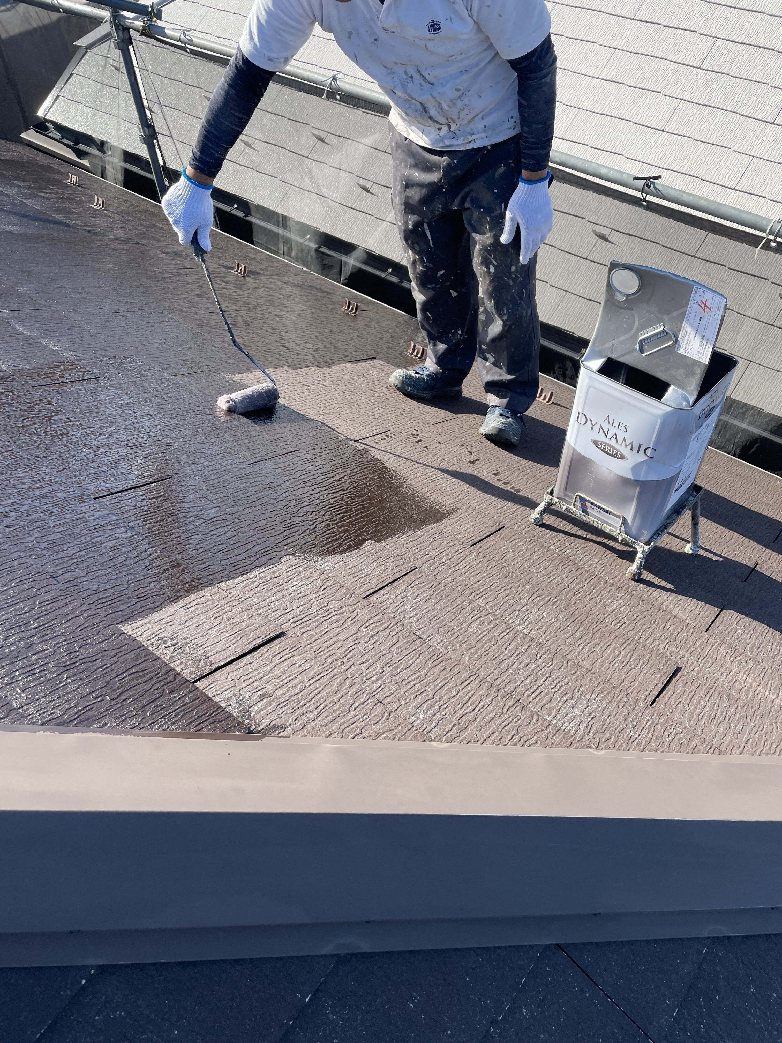 屋根アレスダイミックシーラー下塗り (4)