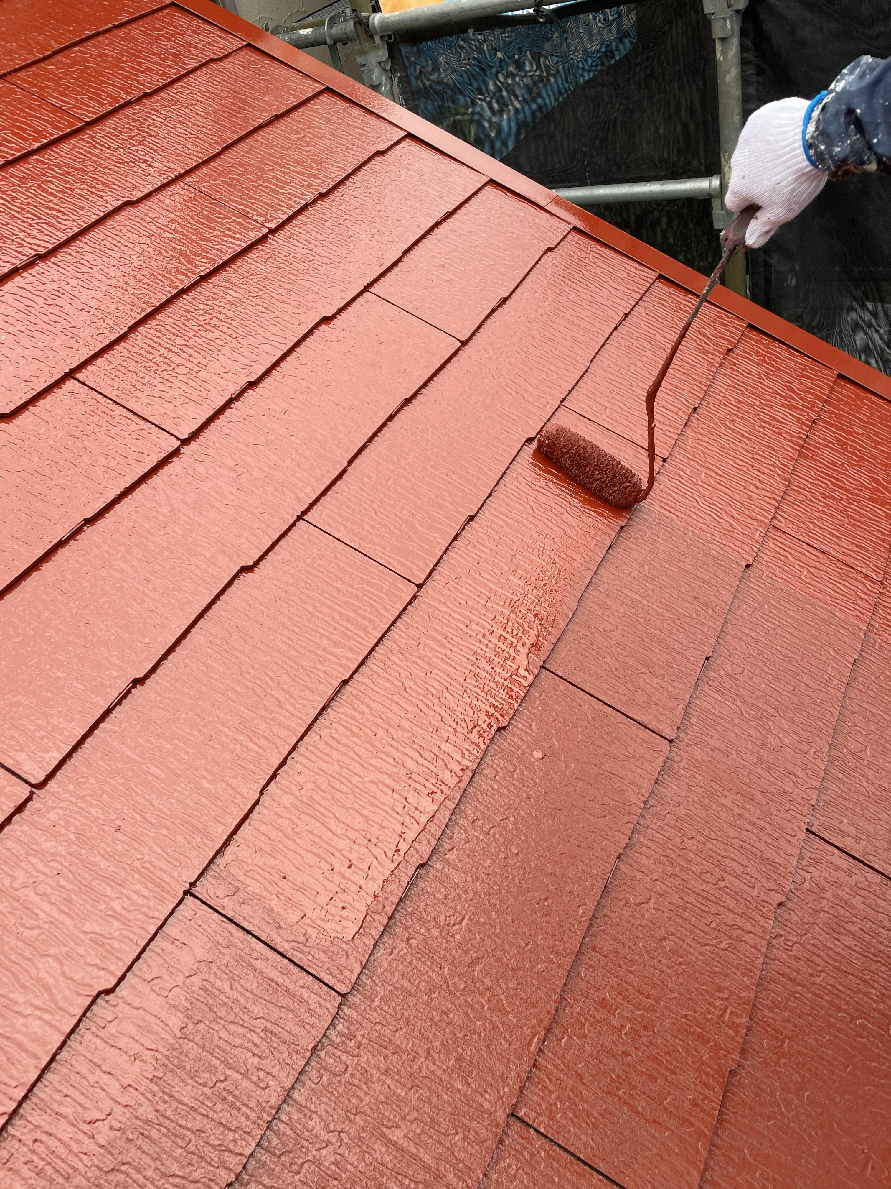 屋根アレスダイナミックルーフ上塗り (7)