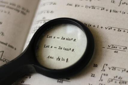 pexels-nothing-ahead-4494641_コピー_コピー_コピー